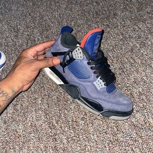 Air Jordan Retro 4 Loyal Blue